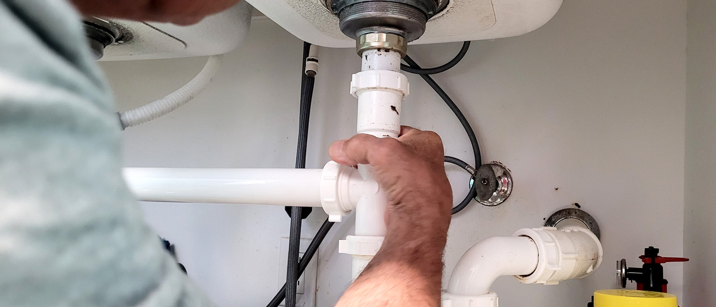Fuite de canalisation ou engorgement - Dépannage à  Versailles